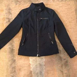 Woman’s mountain hard wear bomber jacket